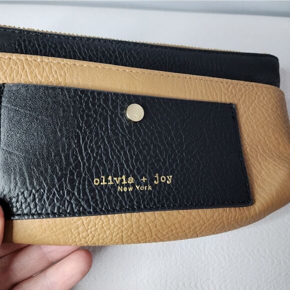 Olivia + Joy Black/Taupe chain Wristlet Zip around Clutch Handbag - Picture 2 of 6